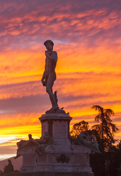 Michelangelo statue monumant in piazzale michelangelo in Florence at sunrise. Florence, Tuscany, Italy, Europe 