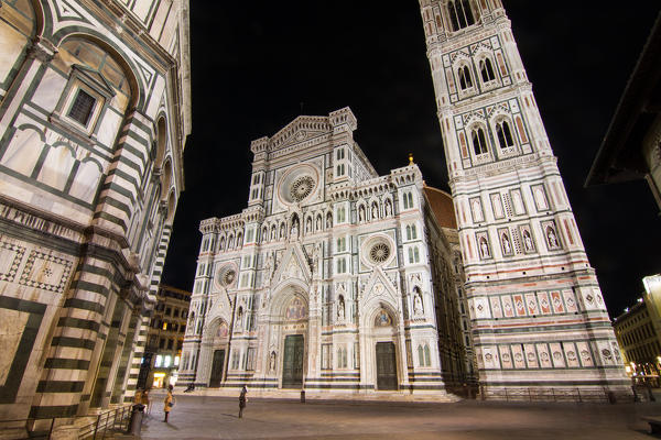 Europe, Italy, Tuscany. Duomo of Florence at night - City of Italy