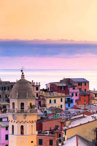 Sunrise in Vernazza, Cinque Terre, Liguria, Italy, Europe.
