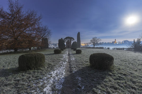 Pomelasca in the moonlight, Inverigo, Como province, Brianza, Lombardy, Italy, Europe