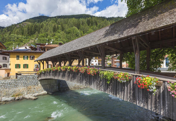 Wooden bridge of Pellizzano village (Ponte di Legno di Pellizzano) in a summer time, Noce river, Sole valley (val di Sole), Trento province, Trentino-Alto Adige, Italy, Europe