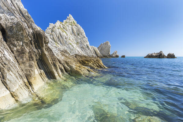 The Two Sisters beach (Spiaggia delle Due Sorelle), Sirolo, Riviera del Conero, Ancona province, Marche, Italy, Europe