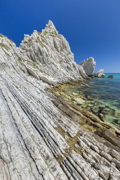 The Two Sisters beach (Spiaggia delle Due Sorelle), Sirolo, Riviera del Conero, Ancona province, Marche, Italy, Europe