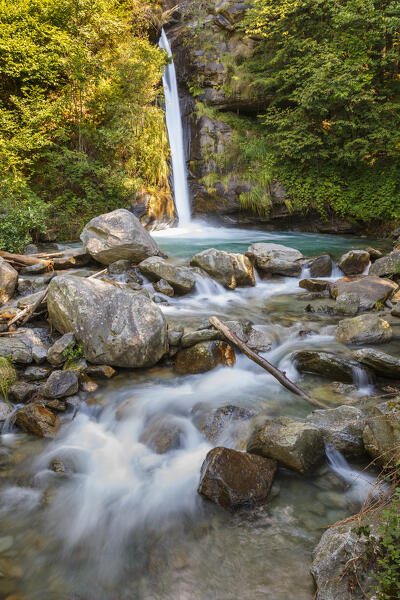 Acqua Fraggia waterfall, Piuro, Sondrio province, Chiavenna valley, Lombardy, Italy, Europe