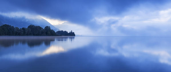 Dawn on lake Pusiano, Lecco province, Brianza, Lombardy, Italy, Europe