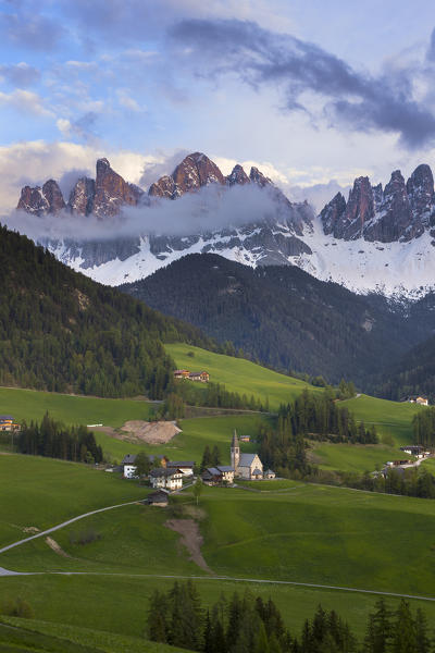 Santa Magdalena, Funes valley, Odle dolomites, South Tyrol region, Trentino Alto Adige, Bolzano province, Italy, Europe