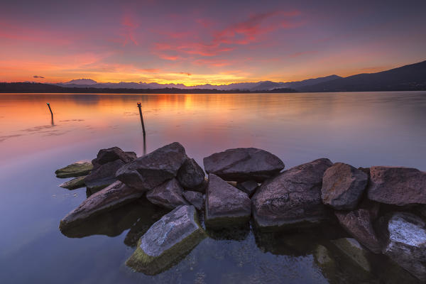 Sunset on lake front of lake Varese from Cazzago Brabbia, Varese province, Lombardy, Italy, Europe