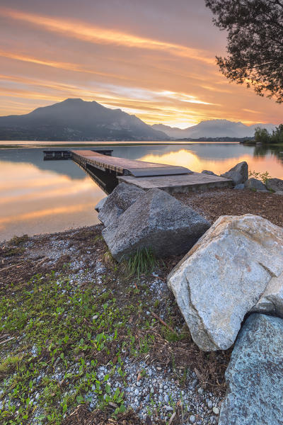 Sunrise on lake Pusiano, Como and Lecco province, Brianza, Lombardy, Italy, Europe