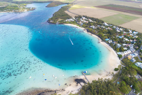 Aerial view of Blue Bay and Ile des deus cocos. Blue Bay, Grand port district, East coast Mauritius, Africa. 