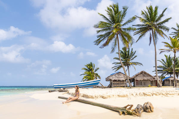 Kuanidup, San Blas islands, Comarca Guna Yala, Panama, Central America (MR)