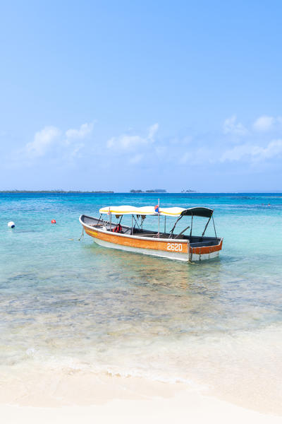 Isla Perro (Dog Island), San Blas islands, Comarca Guna Yala, Panama, Central America