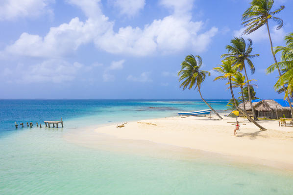 Kuanidup island, San Blas islands, Comarca Guna Yala, Panama, Central America  (MR)