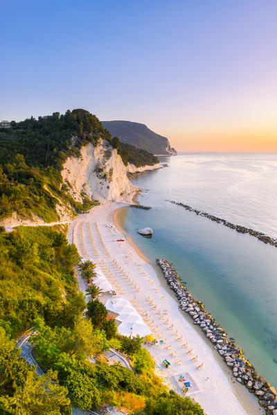 Spiaggia Del Frate (Friar beach), mount Conero in the background. Numana, Ancona, Marche, Italy, Europe
