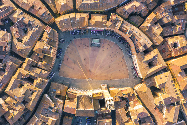 Aerial view of Piazza Del Campo and Siena old town. Siena, Tuscany, Italy, Europe