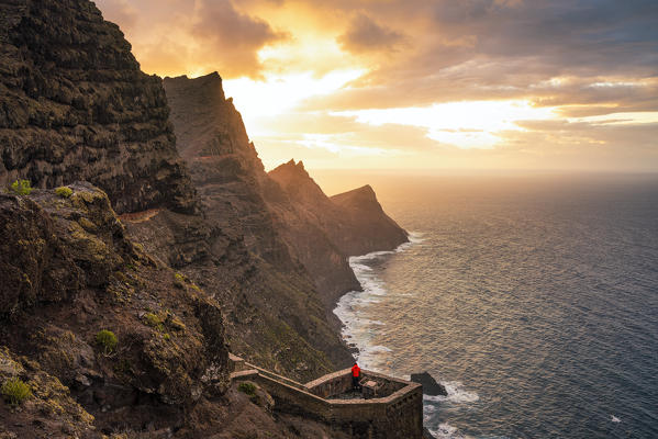 Sunset at Mirador del Balcon, Tamadaba natural park, Gran Canaria, Canary Islands, Spain