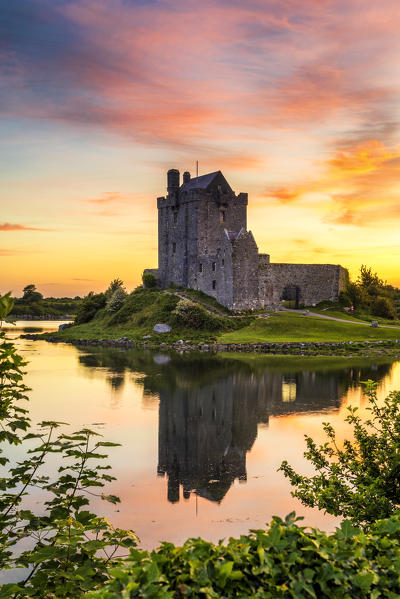 Dunguaire Castle, County Galway, Connacht province, Ireland, Europe.