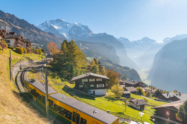 The railway from Lauterbrunnen to Wengen. Wengen, Canton of Bern, Switzerland, Europe