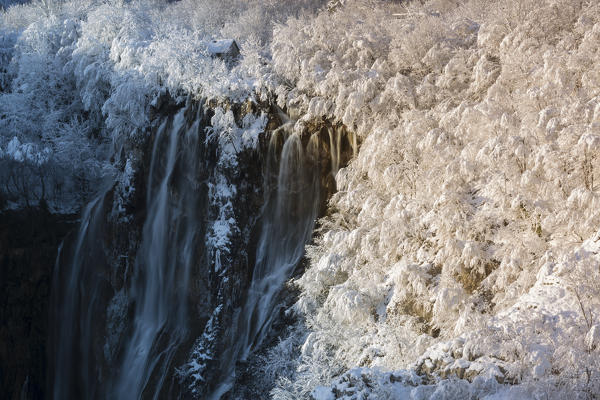 Veliki Slap waterfall of Plitvice Lakes National Park, Plitvicka Jezera, Lika and  Senj County, Croatia
