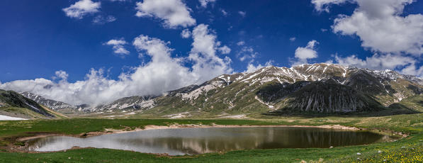 Pietranzoni Lake near the Gran Sasso, Campo Imperatore, L'Aquila province, Abruzzo, Italy, Europe