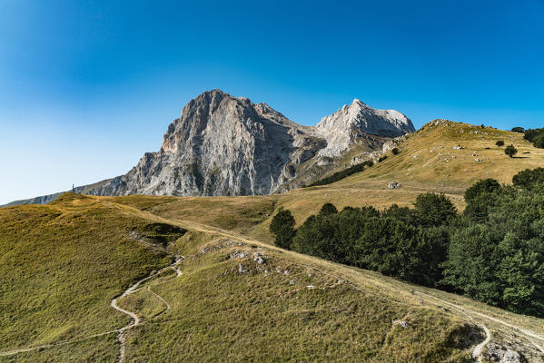 Gran Sasso pathway from Cima Alta, Campo Imperatore, L'Aquila province, Abruzzo, Italy, Europe