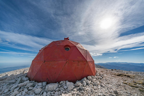 Bivacco Pelino on Monte Amaro, Maiella, L'Aquila province, Abruzzo, Italy, Europe