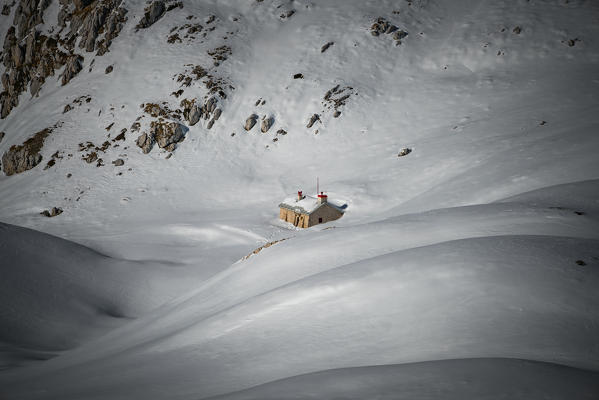 Rifugio Garibaldi in the snow, Campo Imperatore, Teramo province, Abruzzo, Italy, Europe