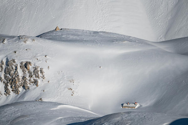 Rifugio Garibaldi covered by the snow, Campo Imperatore, Teramo province, Abruzzo, Italy, Europe