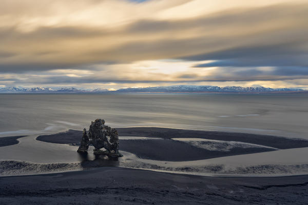 the Hvitserkur sea stack, taken with a long exposure during a cloudy winter day, Hvammstangi, Vatnsnes peninsula,  Vestur-Húnavatnssýsla county, Norduland Vestra, Iceland, Europe