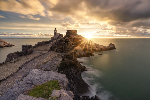 autumn sunset from the cliff above the Byron Cave, to take the famous Church of San Pietro in Portovenere, UNESCO WORLD HERITAGE SITE, municipality of Portovenere, La Spezia province, Liguria district, Italy, Europe