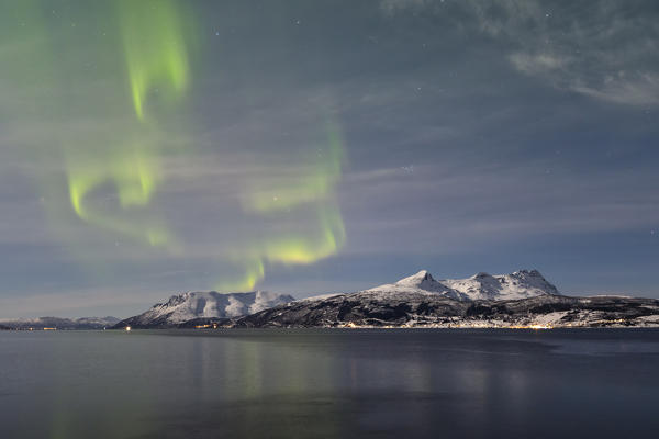 northen lights on Rolla Island, Andorja, Lofoten Island, Norway, Europe