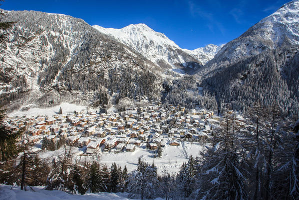 Campodolcino village in winter, Spluga valley, Lombardy, Italy