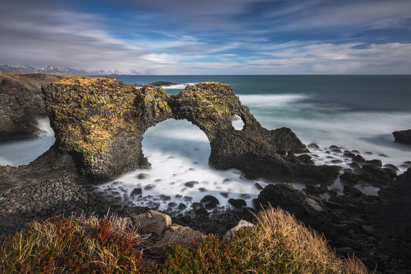 Gatklettur arch, Arnarstapi, Hellnar,  Snæfellsnes Peninsula, Iceland, Northern Europe 