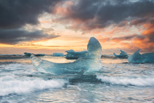 Blocks of ice at sunrise, Jökulsárlón, Diamond beach, Austurland, Iceland, Northern Europe