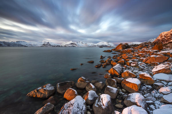 Sunset near Henningsvaer, Vågan, Austvågøy, Nordland, Lofoten, Norway, Northern Europe