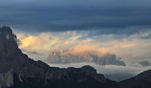 Croda dei Toni seen from Sorapis lake, Cortina di Ampezzo, Belluno, Veneto, Italy, Southern Europe