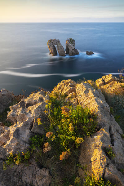 Sunset in front of Urro del Manzano, Boo de Pielagos, Cantabria, Spain, Iberina Peninsula, Western Europe