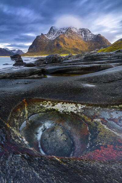 Dragon’s eye at Uttakleiv beach at sunset, Leknes, Vestvagoy, Lofoten, Nordland, Norway, Scandinavia, Nothern Europe
