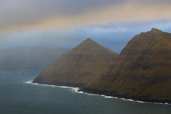 Funningsførdur and Kalsoy island viewed from Gonguturur Hvithamar trailhead, Sunda municipality, Eysturoy, Faroe Islands, Denmark, Scandinavia