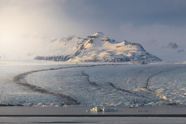 Vatnajokull at sunset, Vatnajokull National Park, Sudurland, Iceland, Northern Europe
