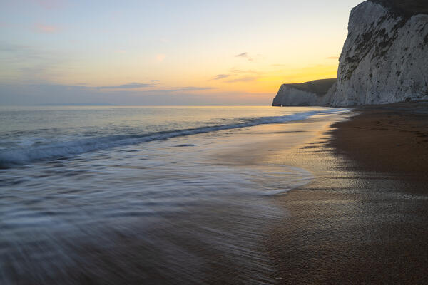 Bat's head at Durdle Door during sunset, Durdle Door, Jurassic Coast, Dorset, United Kingdom, Northern Europe