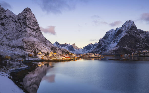 Horn mountain and Navaren in Reine during sunset, Hamnoy, Moskenes, Moskenesoya, Nordland, Lofoten, Norway, Northern Europe