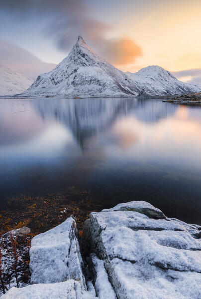 Fredvang mountains at sunset during winter, Fredvang, Flakstad, Moskenesøya, Nordland, Norway, Northern Europe