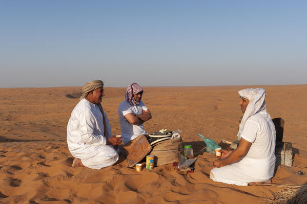 Breakfast in the desert, Wahiba Sands desert, Oman
