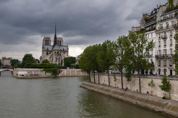 Notre Dame Cathedral and River Seine, Paris, France.