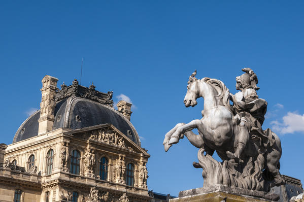 Musee du Louvre, Paris, France.