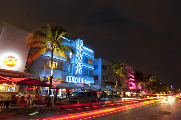 Colony Hotel, Ocean Drive, South Beach, Miami Beach, Florida, USA.