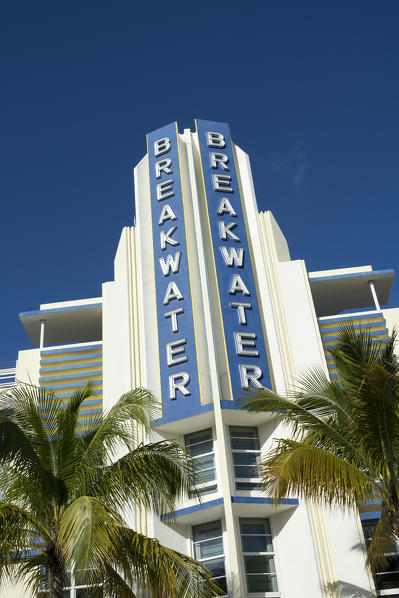 Breakwater Hotel, Ocean Drive, South Beach, Miami Beach, Florida, USA.