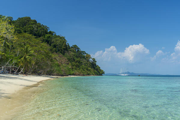 Ko Kradan, Talay Trang archipelago, Thailand.