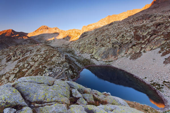 Italy, Piedmont, Cuneo District, Gesso Valley, Alpi Marittime Natural Park, sunrise at Fremamorta lake