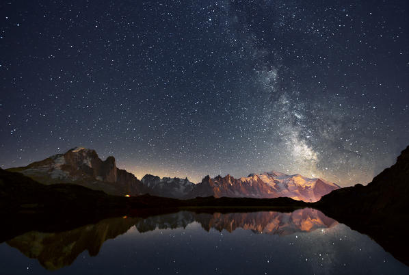 Europe, France, Haute Savoie, Chamonix Mont Blanc - Cheserys lake and the Mont Blanc Massif at a starry Night